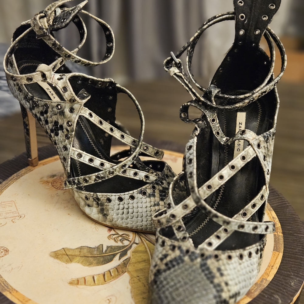 Zara Snakeskin Strappy Heels in Black and Gray